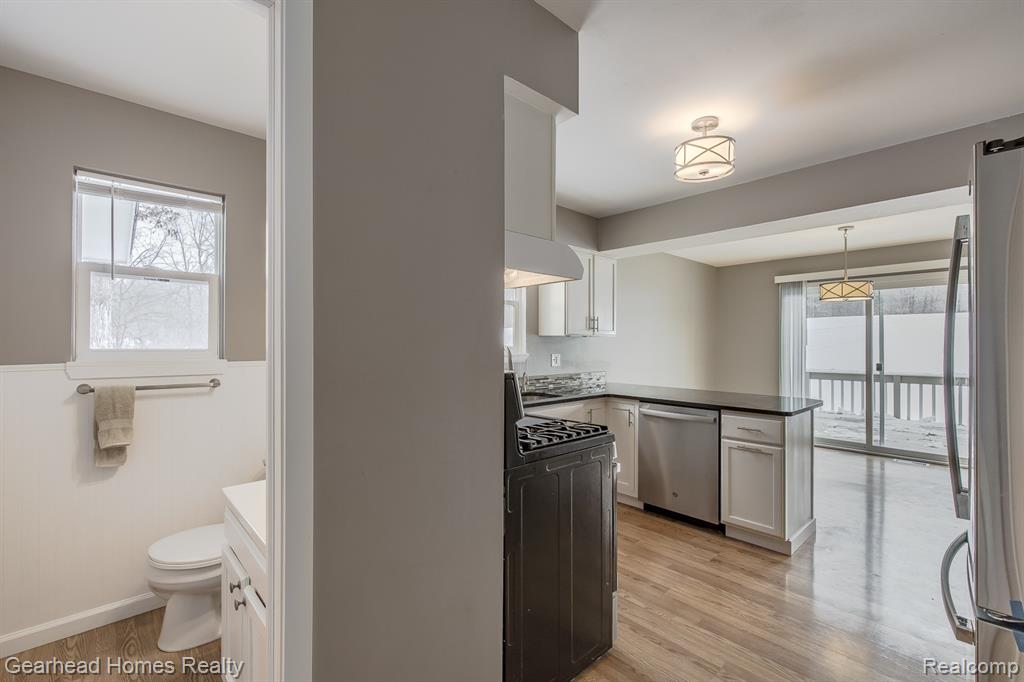 12749 Shaffer Road, Davisburg, MI 48350 — Photo 14