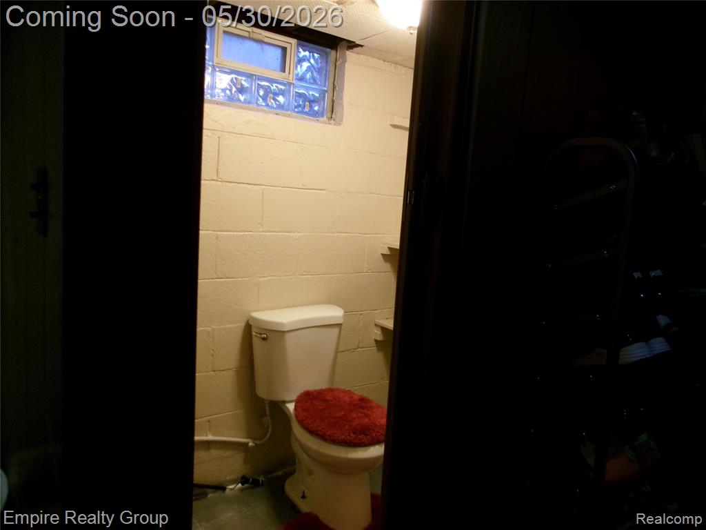 7507 W Parkway Street, Redford, MI 48239 — Photo 20