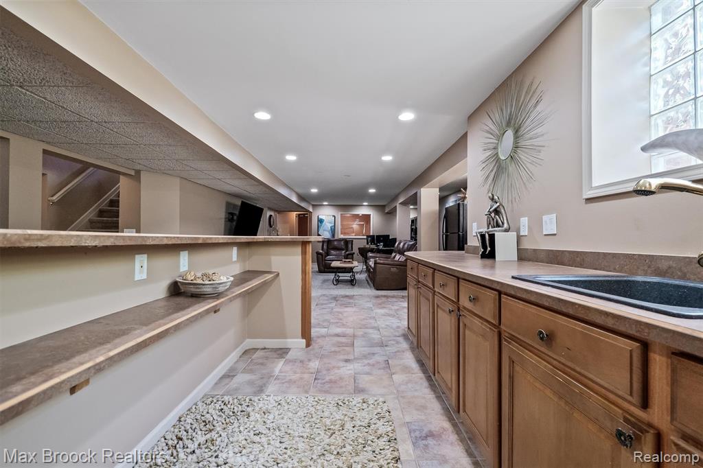 5101 Village Commons Drive, West Bloomfield, MI — Photo 46