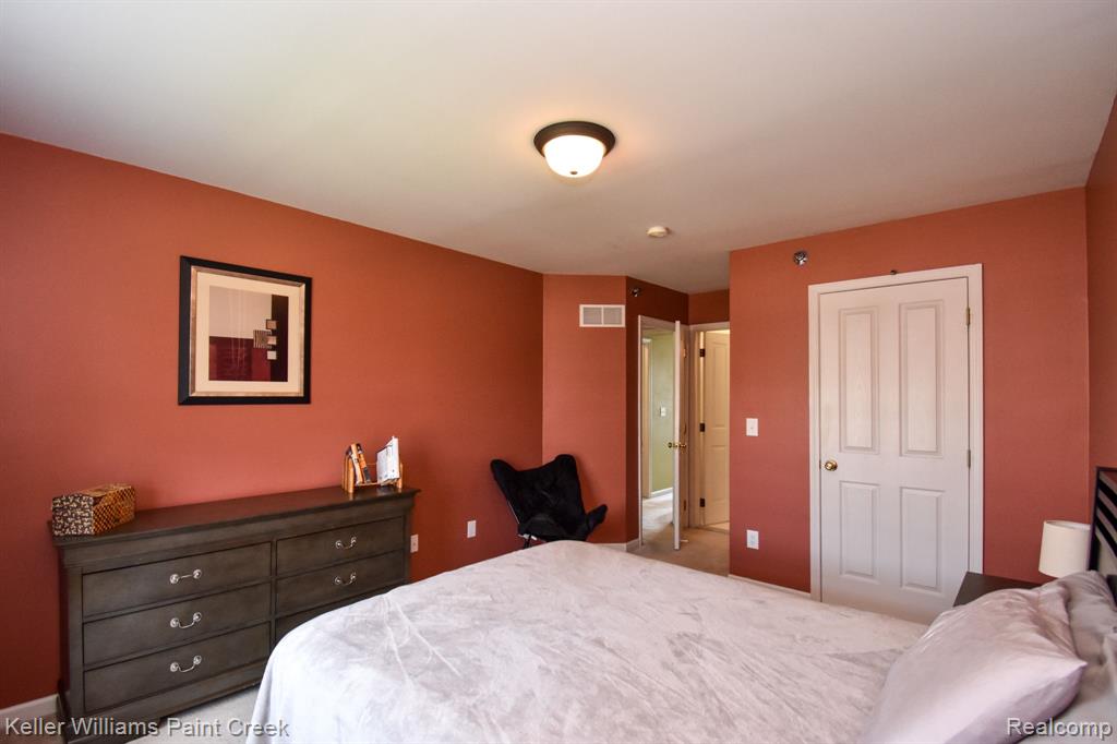 25467 SAINT JAMES, Southfield, MI 48075 — Photo 21