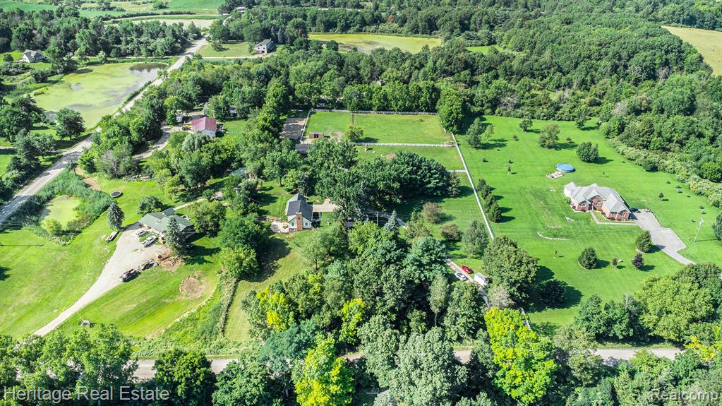 3976 Mitchell Road, Lapeer, MI 48446 — Photo 38