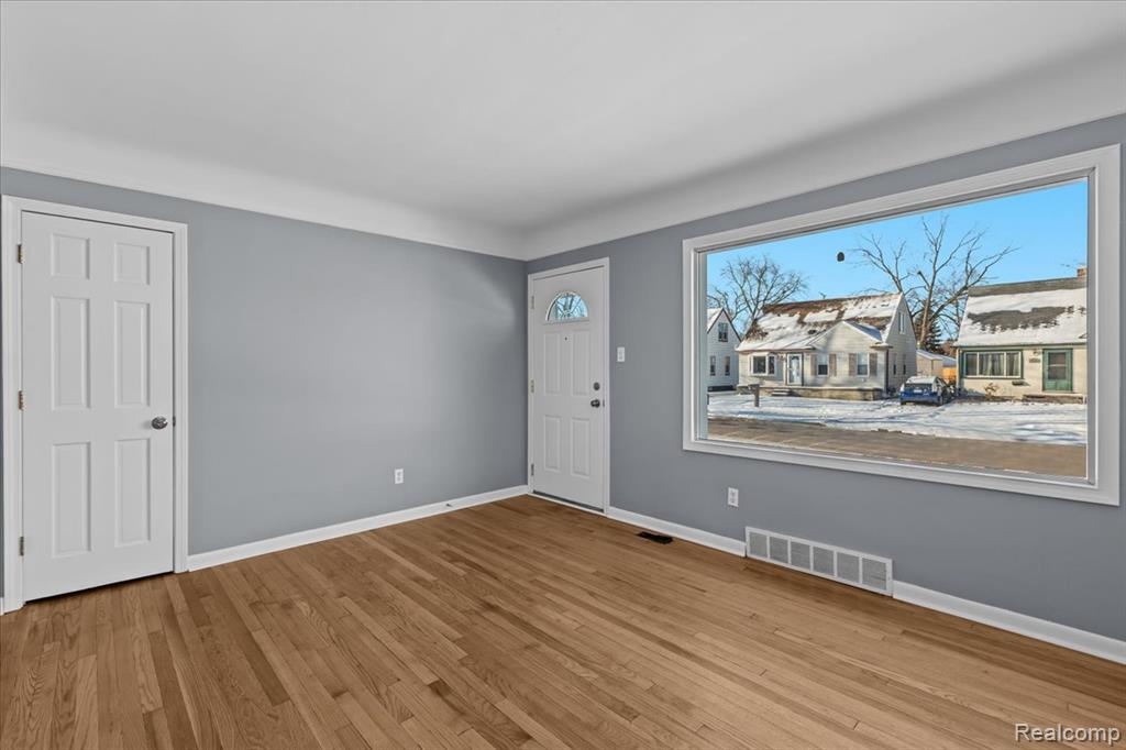 4123 Lafayette Boulevard, Lincoln Park, MI 48146 — Photo 5