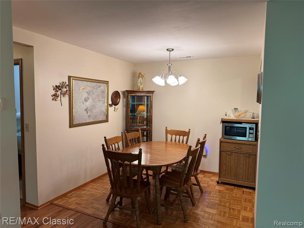 7806 Manor Circle, 203, Westland, MI — Photo 21