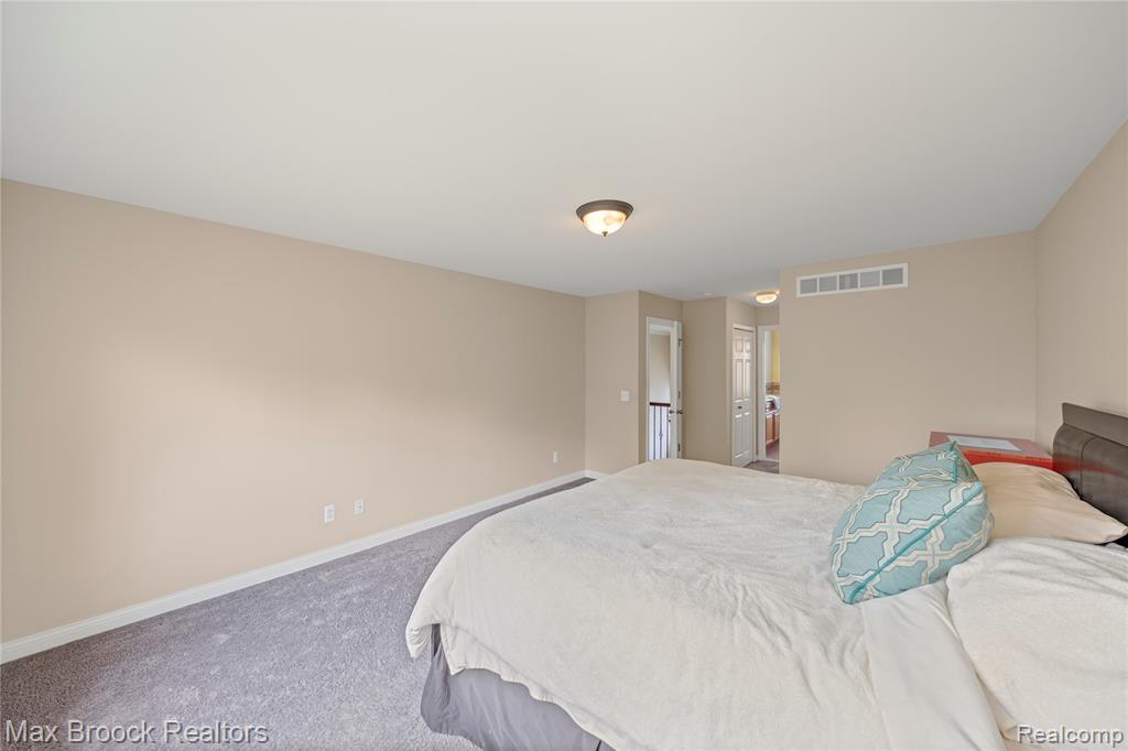 5142 Trailwood Lane, Warren, MI 48092 — Photo 19