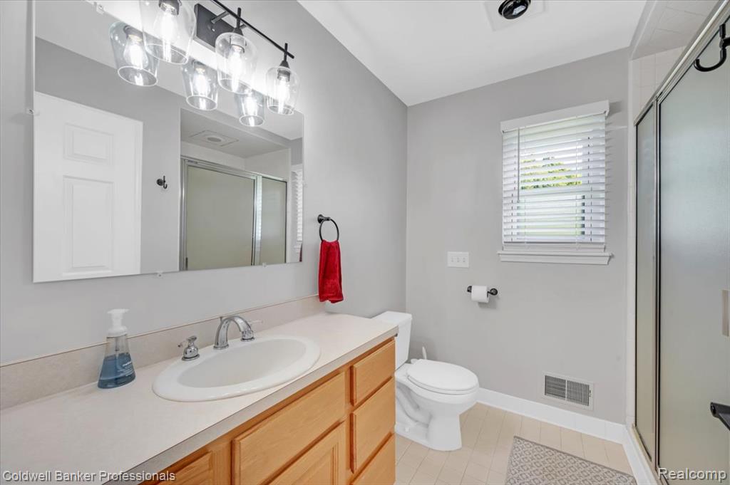 660 Akram, Oxford, MI 48371 — Photo 18