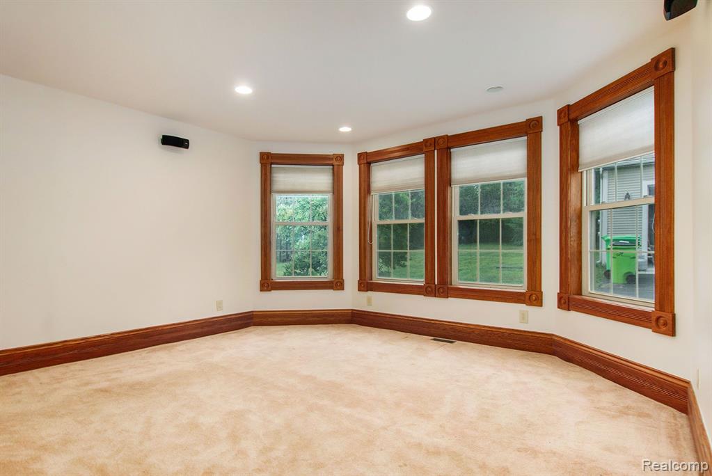 9001 Bergin Road, Howell, MI 48843 — Photo 6