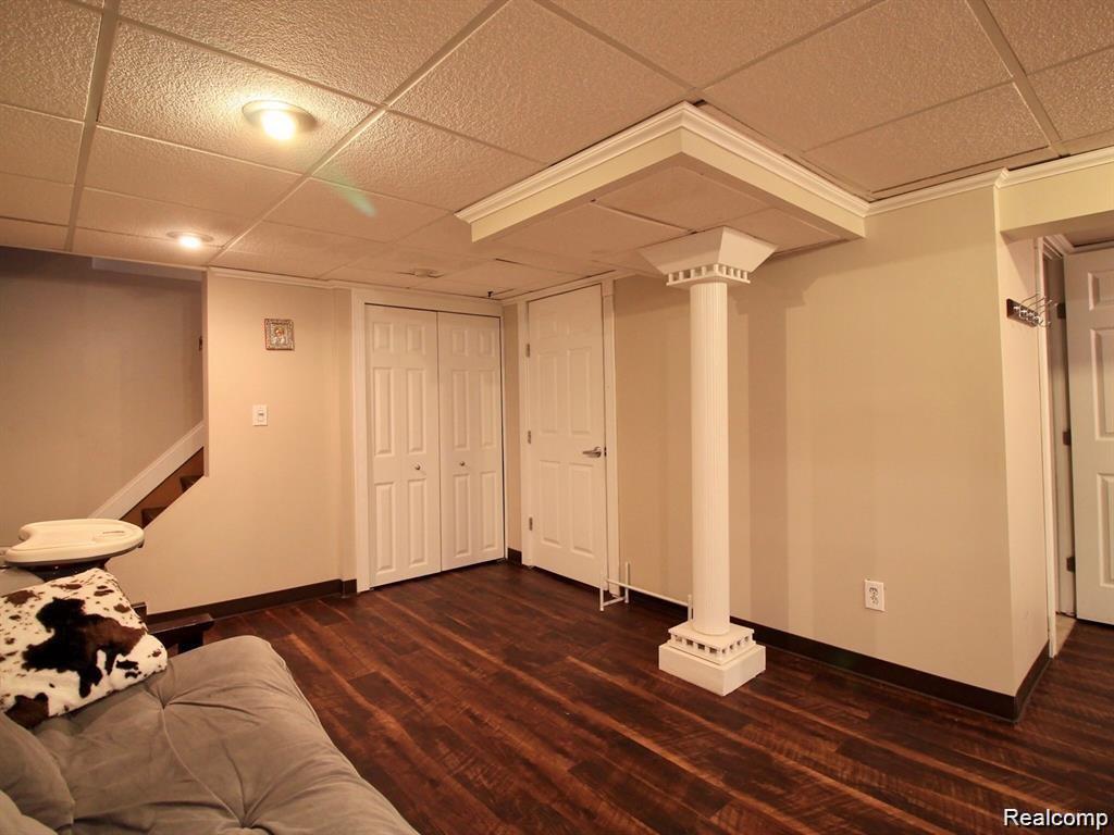 5363 English Drive, Troy, MI 48085 — Photo 20