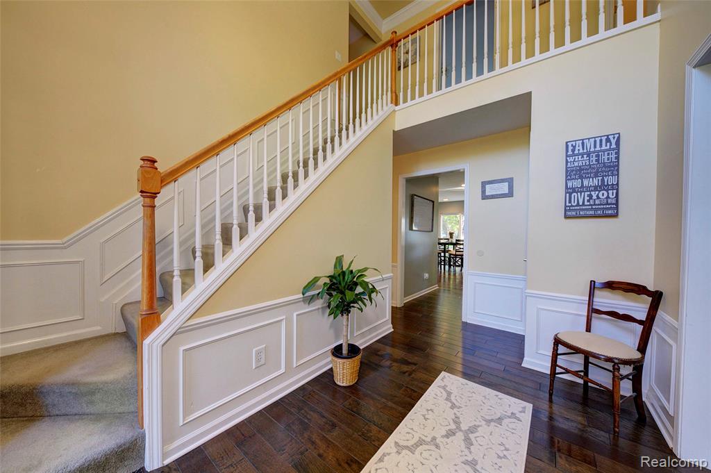 702 Westhills Drive, South Lyon, MI 48178 — Photo 18
