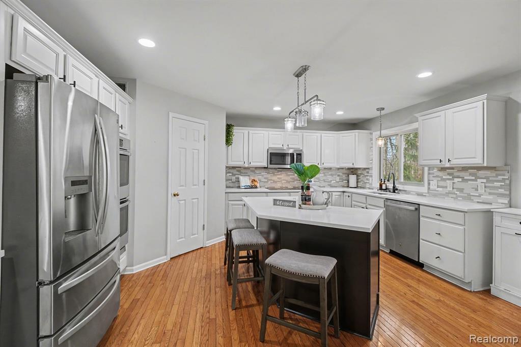 41240 Clermont Avenue, Novi, MI — Photo 33