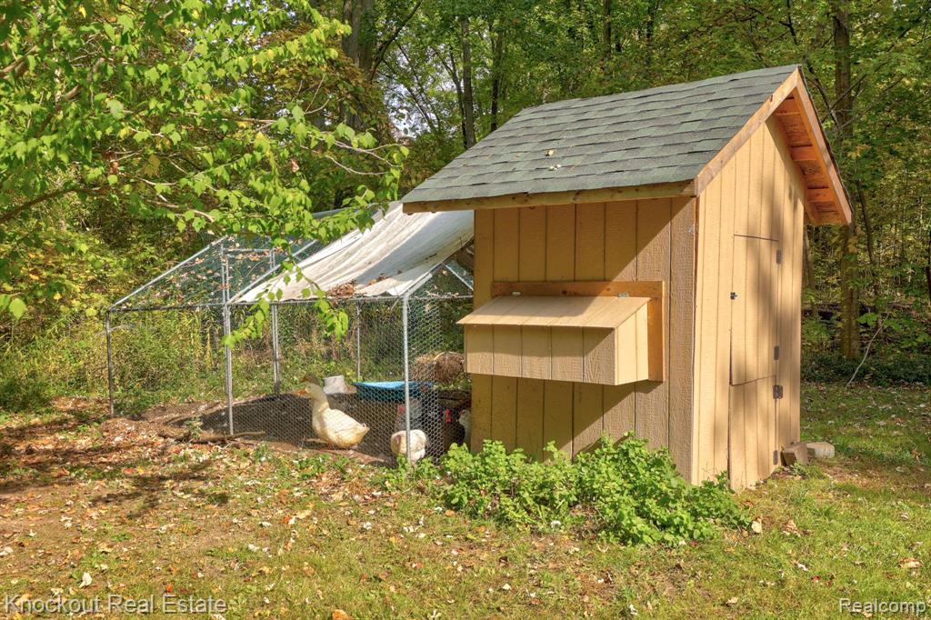 7553 BRAY Road, Vassar, MI 48768 — Photo 39