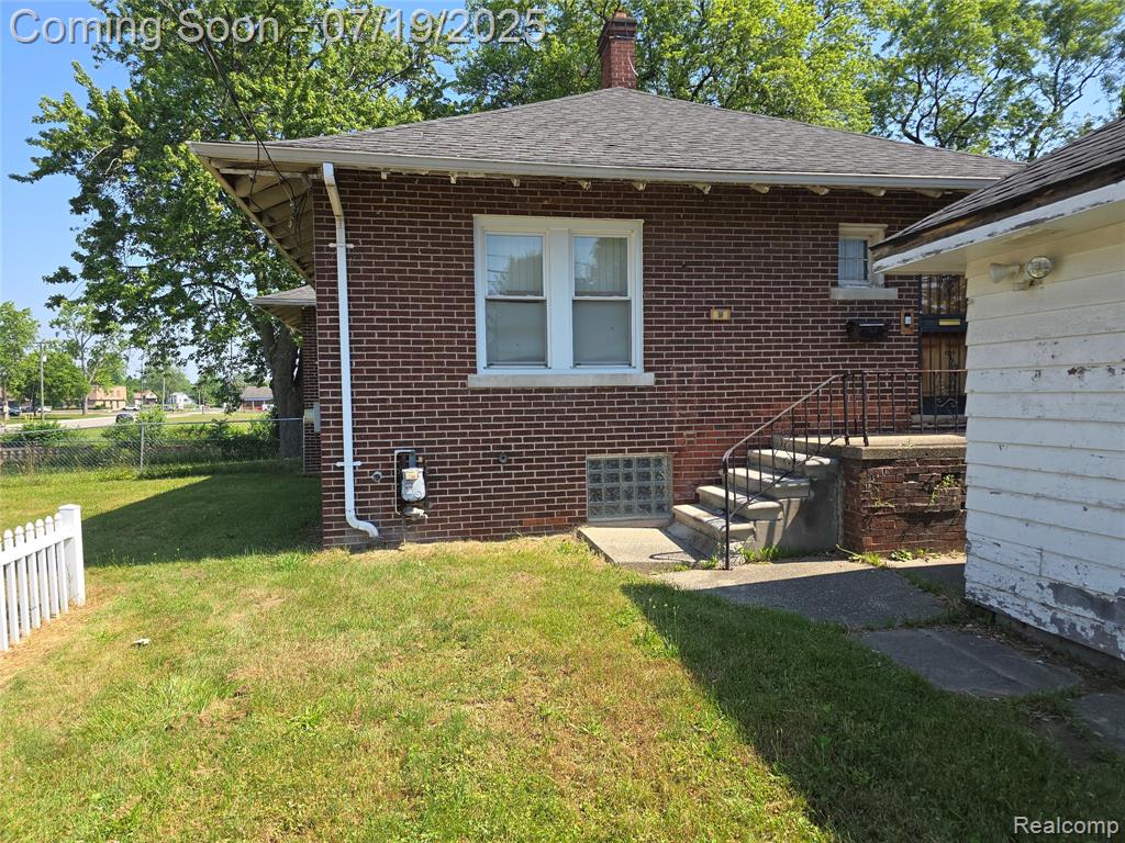 50 Riverview Drive, Mount Clemens, MI 48043 — Photo 14