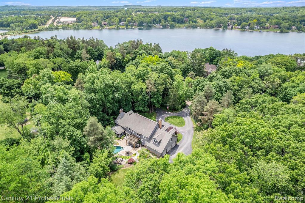 7220 Hillside Drive, Clarkston, MI — Photo 46