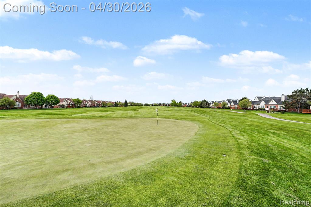 47649 Scenic Circle Drive S, Canton, MI 48188 — Photo 32