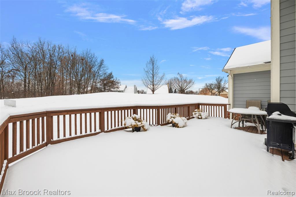 30847 Palmer Drive, Novi, MI 48377 — Photo 18