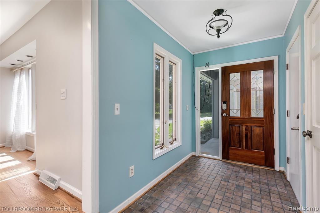 4105 Beach Road, Troy, MI 48098 — Photo 5