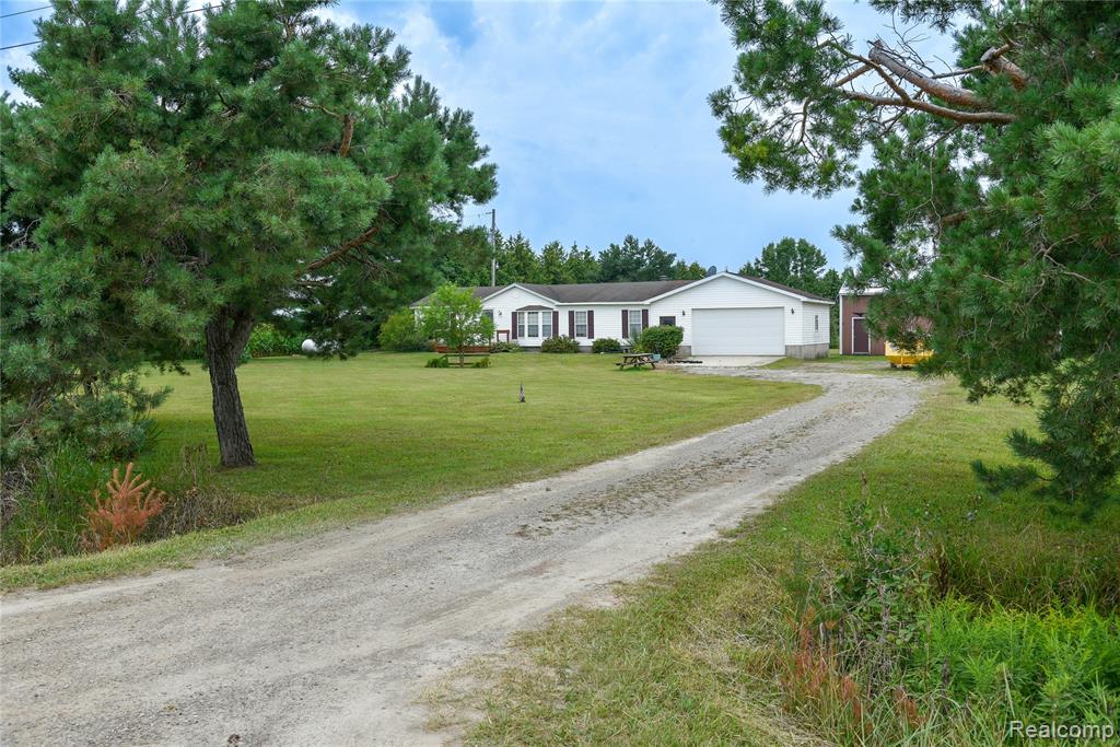 3201 Thomas Road, Filion, MI 48432 — Photo 35
