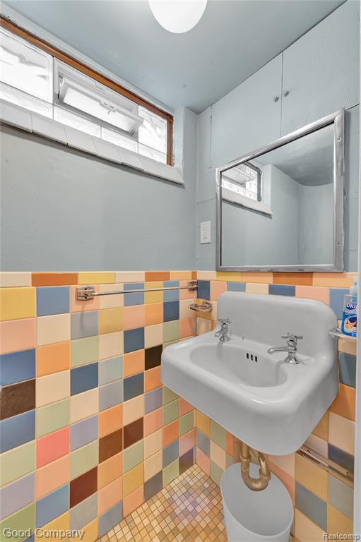 501 E Sunnybrook Drive, Royal Oak, MI 48073 — Photo 29