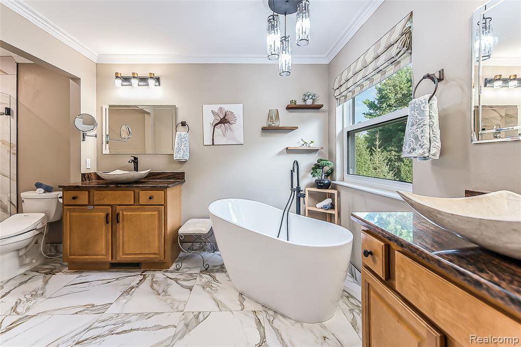 61121 Kocher Drive, South Lyon, MI 48178 — Photo 31