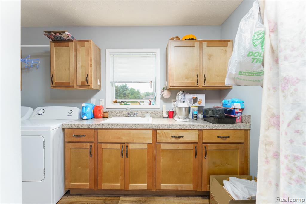 5601 Lovejoy Road, Byron, MI 48418 — Photo 14