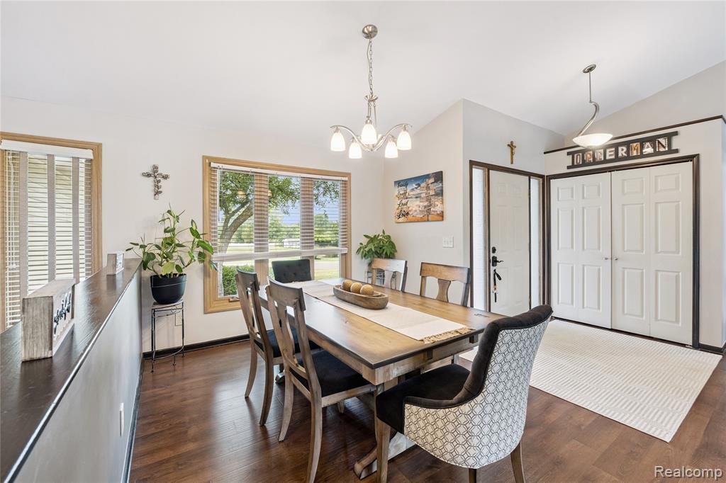 493 Cloverview Lane, Howell, MI 48843 — Photo 19