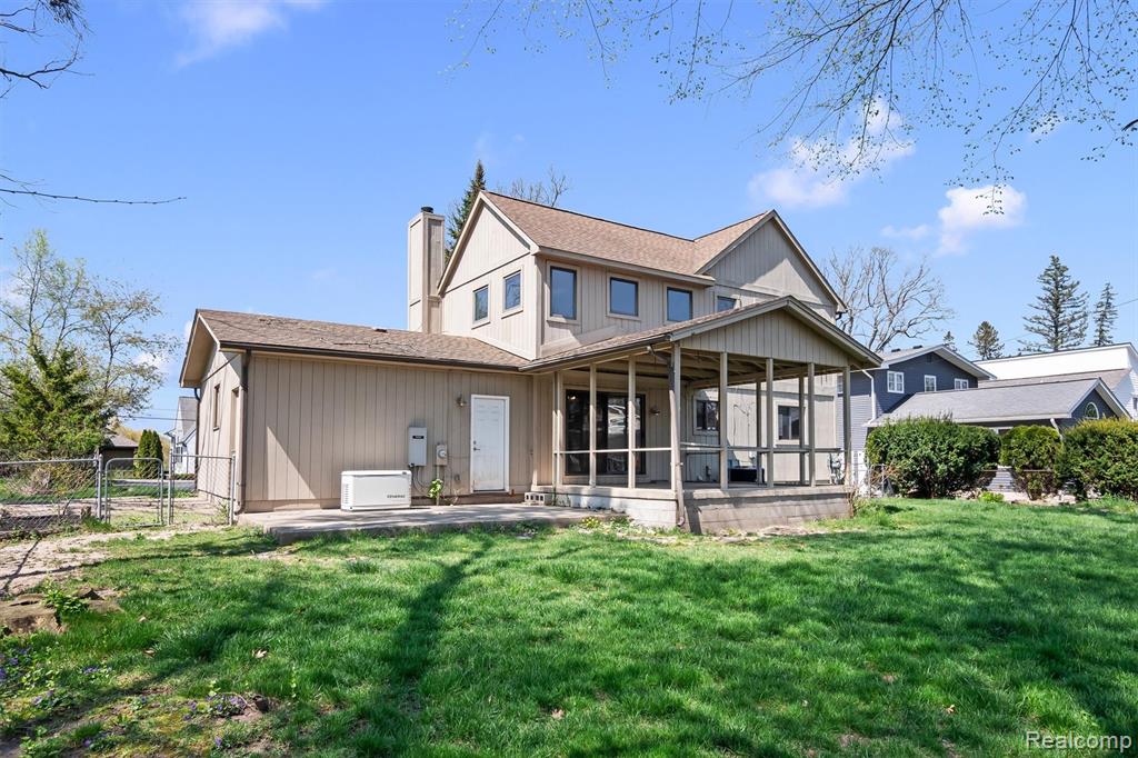 5461 Putnam Drive, West Bloomfield, MI 48323 — Photo 47