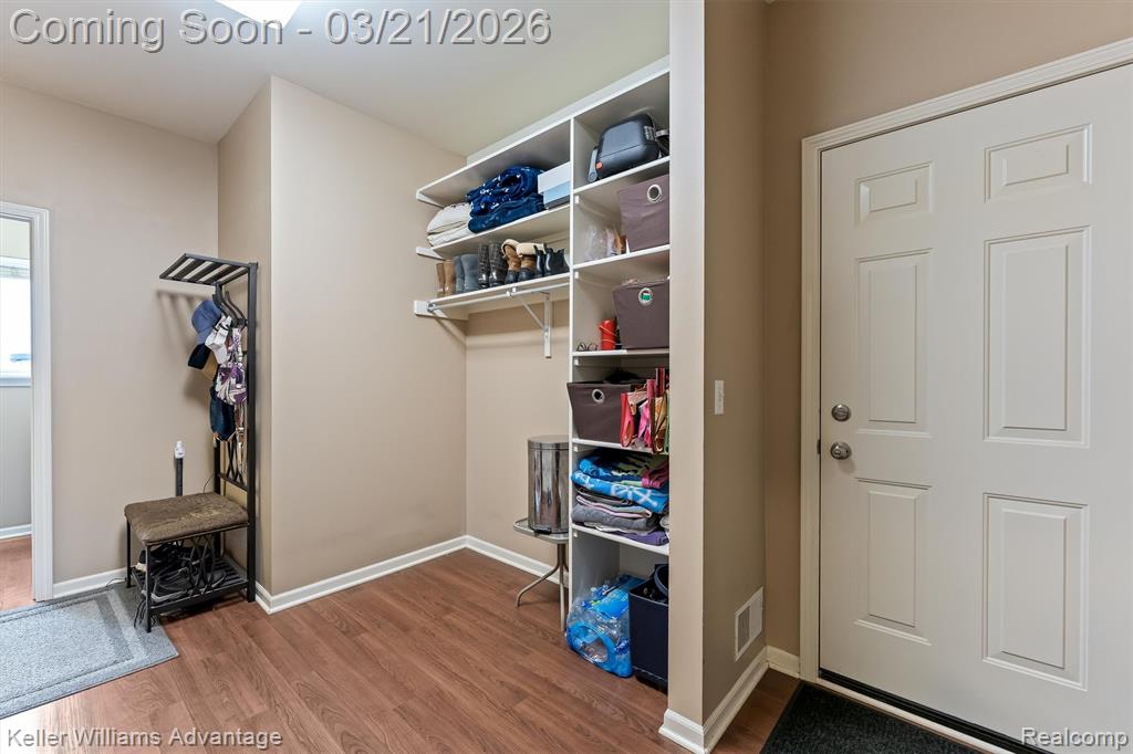 400 Whitewater Street, Milford, MI 48381 — Photo 27