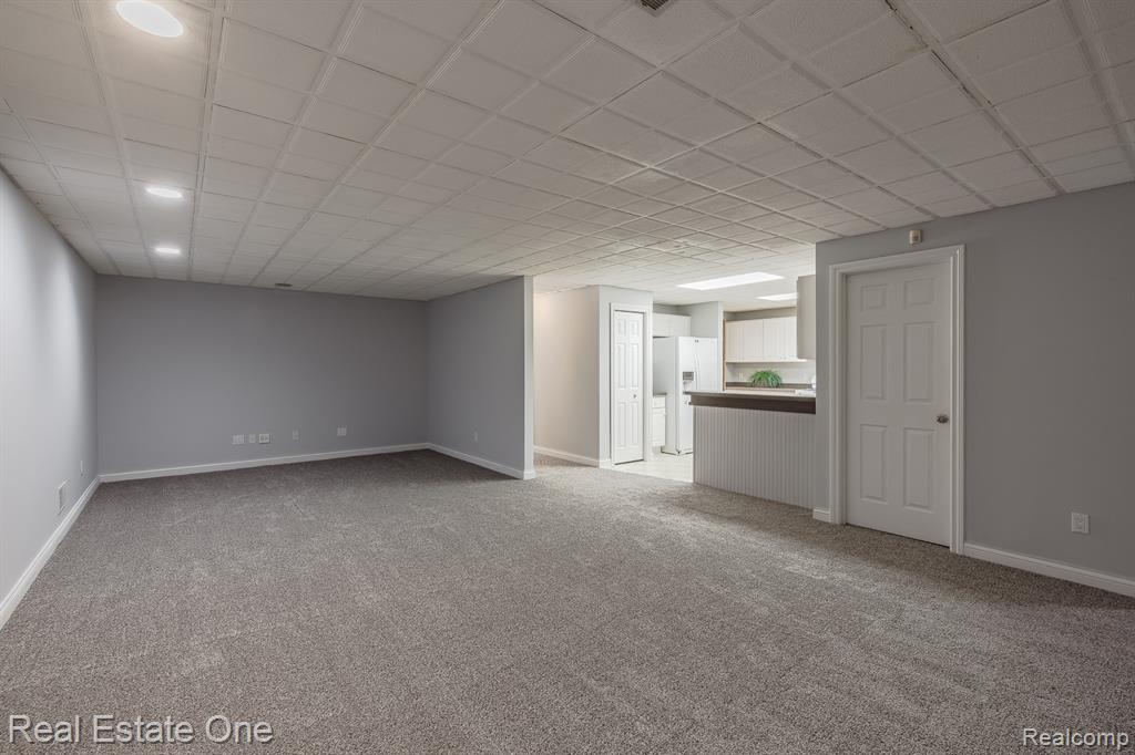 5690 White Lake Road, Clarkston, MI — Photo 40