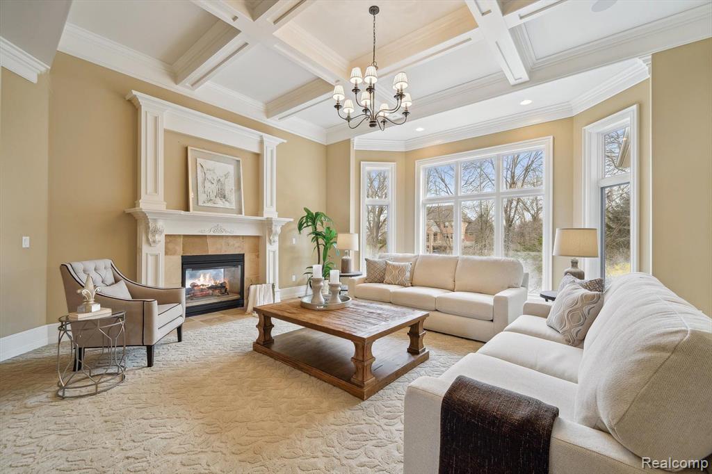 810 HIGHWOOD Drive, Bloomfield Hills, MI 48304 — Photo 7