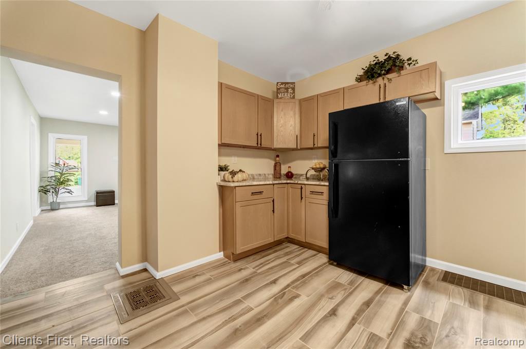6360 DENTON Road, Belleville, MI 48111 — Photo 13