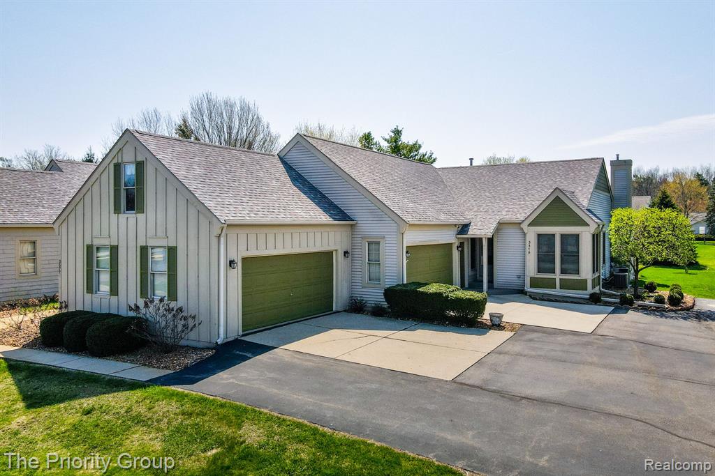 3579 Wedgewood Drive, Lapeer, MI 48446 — Photo 27