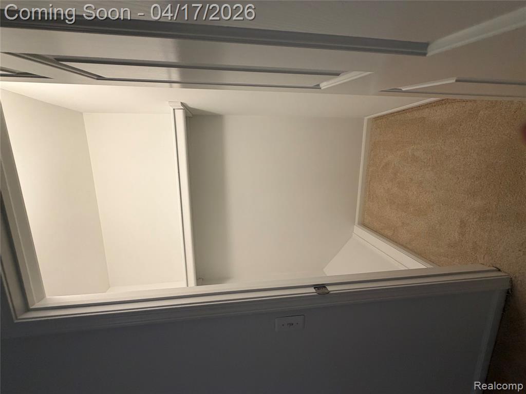 25499 Wyngate Court, Flat Rock, MI 48134 — Photo 21