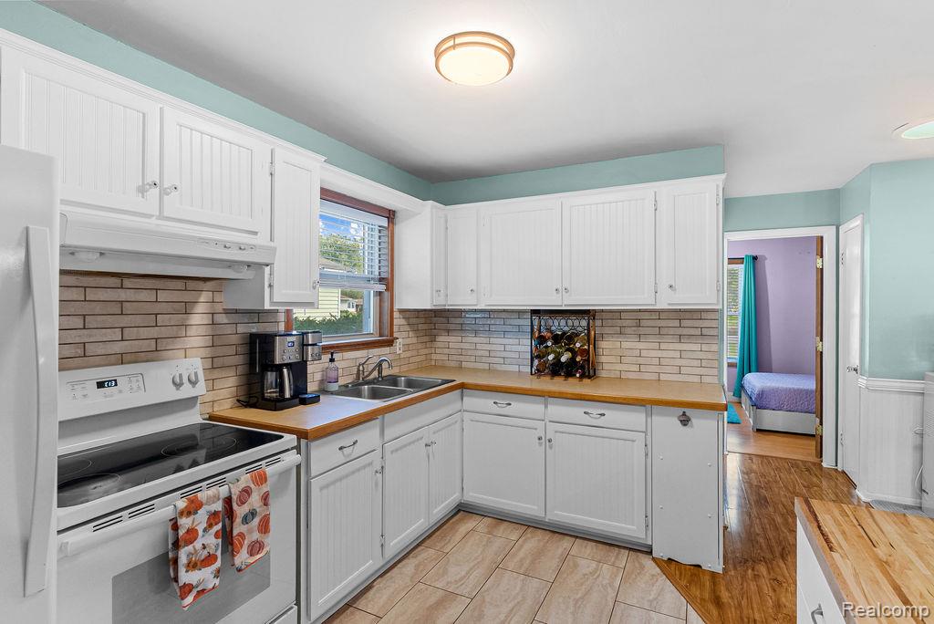 4323 Moonlight Drive, Holly, MI 48442 — Photo 14