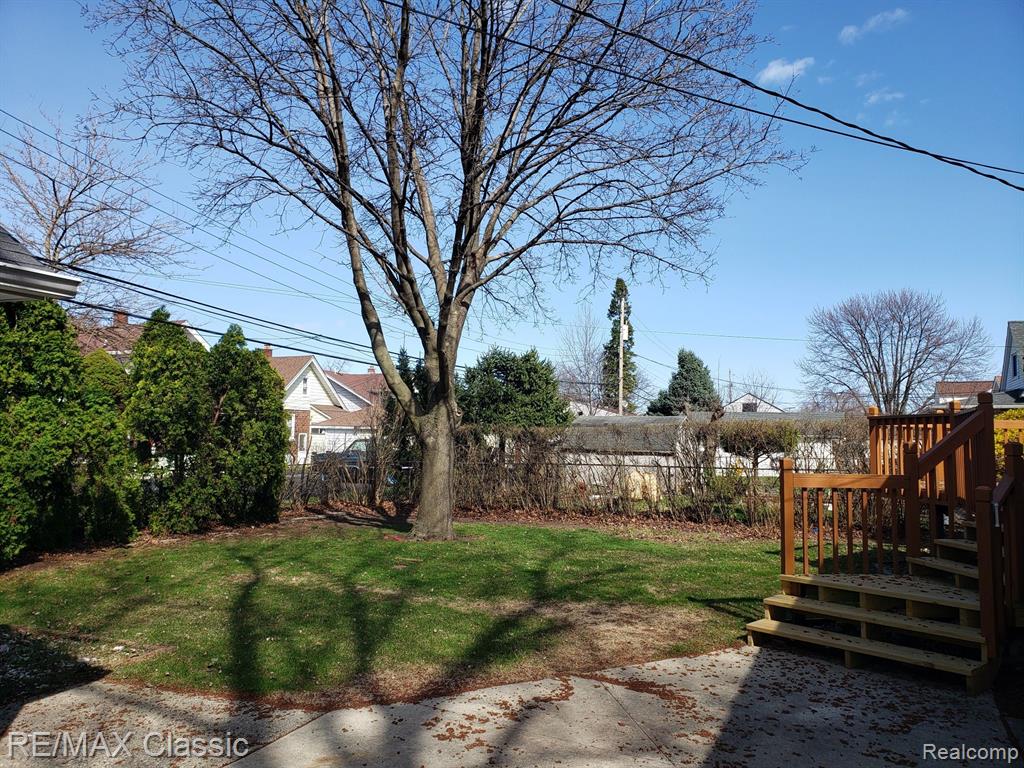 7299 GRONOW, Center Line, MI 48015 — Photo 48