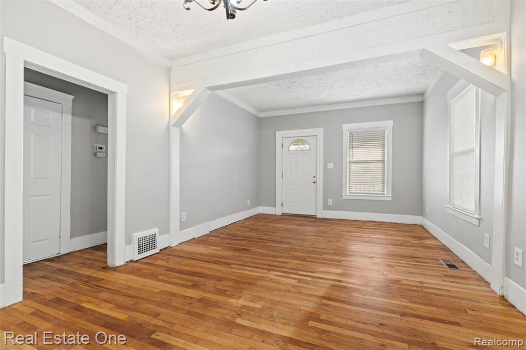 350 Labadie Street, Ecorse, MI 48229 — Photo 6