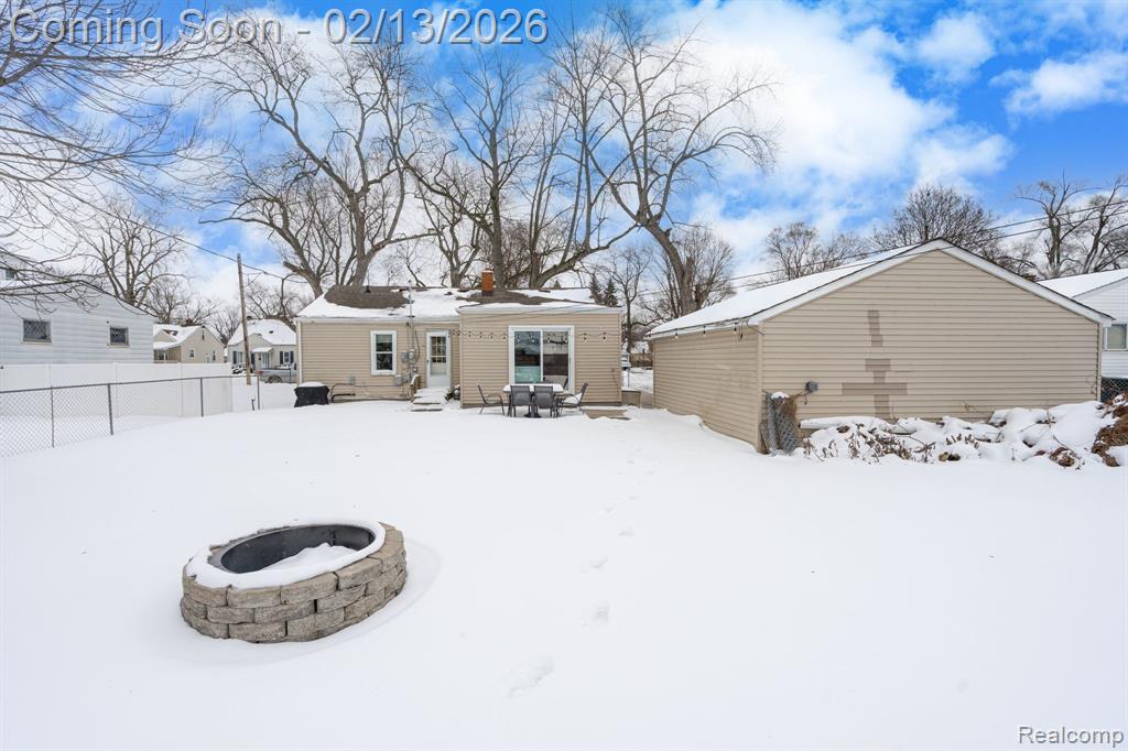 4976 Weddell Street, Dearborn Heights, MI 48125 — Photo 32