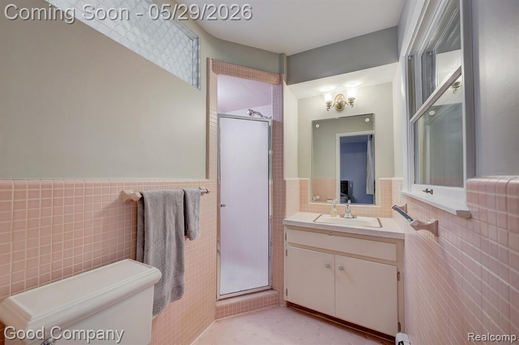 1371 Winchcombe Drive, Bloomfield Hills, MI 48304 — Photo 19