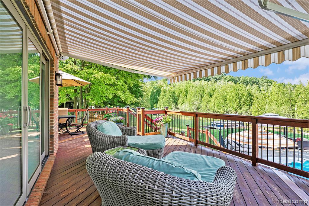 4973 Parview Drive, Clarkston, MI — Photo 44