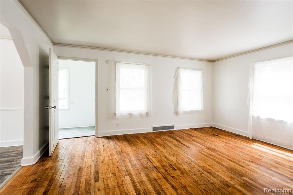3961 Chatsworth Street, Detroit, MI 48224 — Photo 11