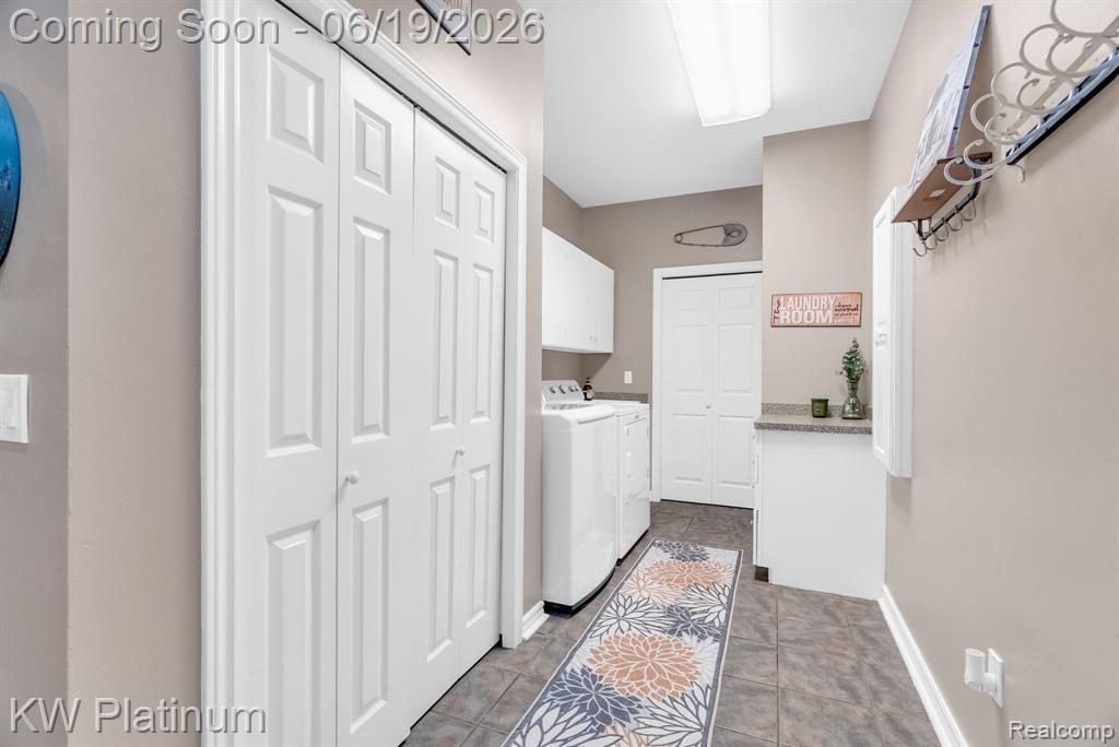 4270 Greenview Circle, Fort Gratiot, MI 48059 — Photo 25