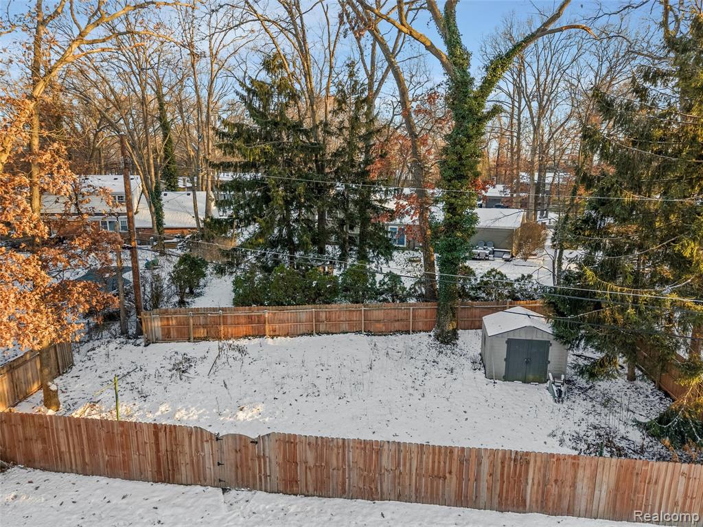 6018 Brynthrop Drive, Shelby Twp, MI 48316 — Photo 39