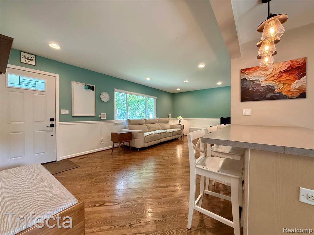 47555 Dequindre Road, Rochester Hills, MI 48307 — Photo 5