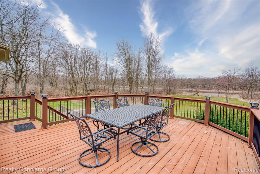 6400 Sober Road, Fowlerville, MI 48836 — Photo 12