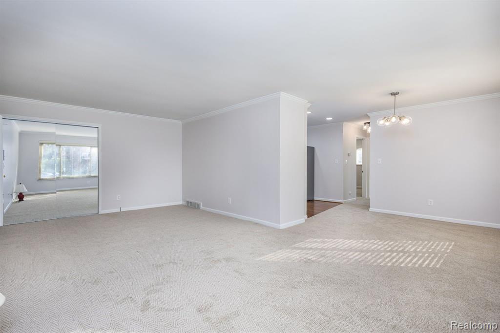 928 N ADAMS Road, 2, Birmingham, MI 48009 — Photo 22