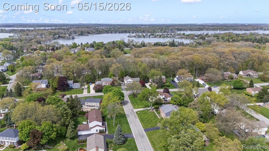4238 Apple Valley Lane, West Bloomfield, MI 48323 — Photo 47