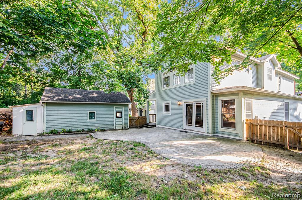 526 5TH Street, Ann Arbor, MI 48103 — Photo 18