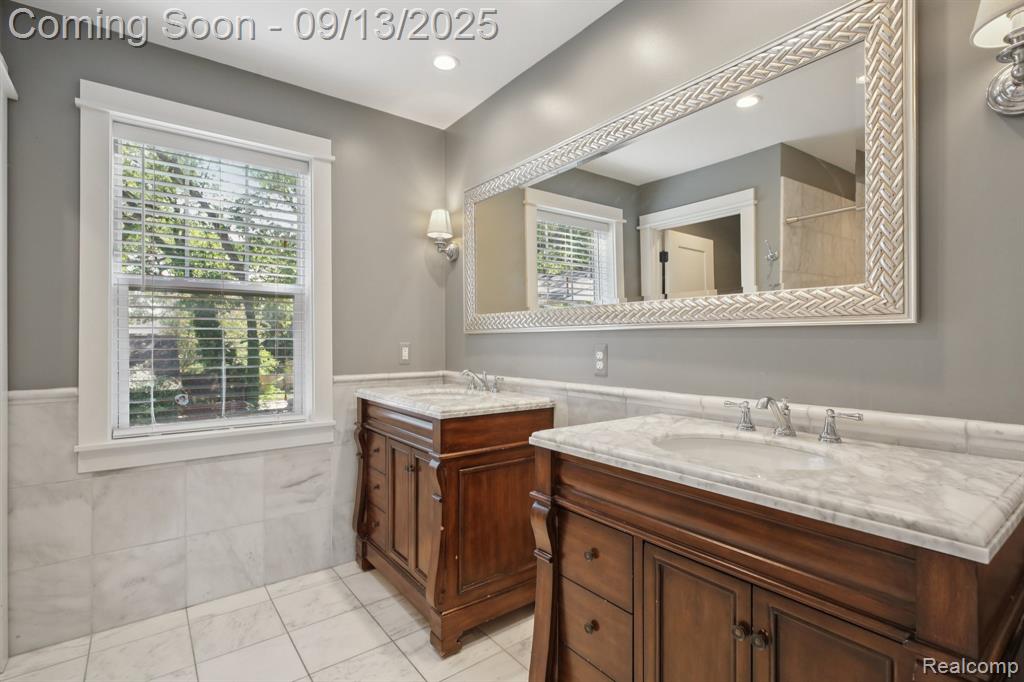 811 Maxwell Avenue, Royal Oak, MI 48067 — Photo 25