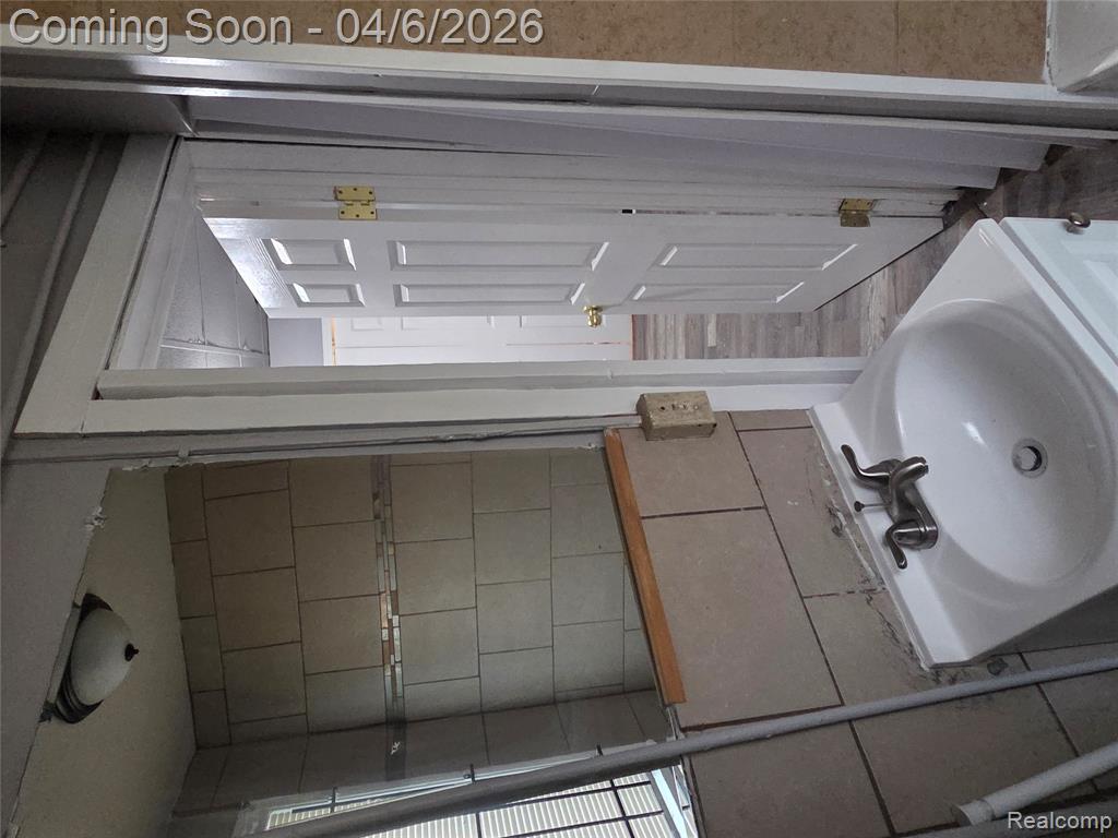 3053 Tillman Street, Detroit, MI, 48216