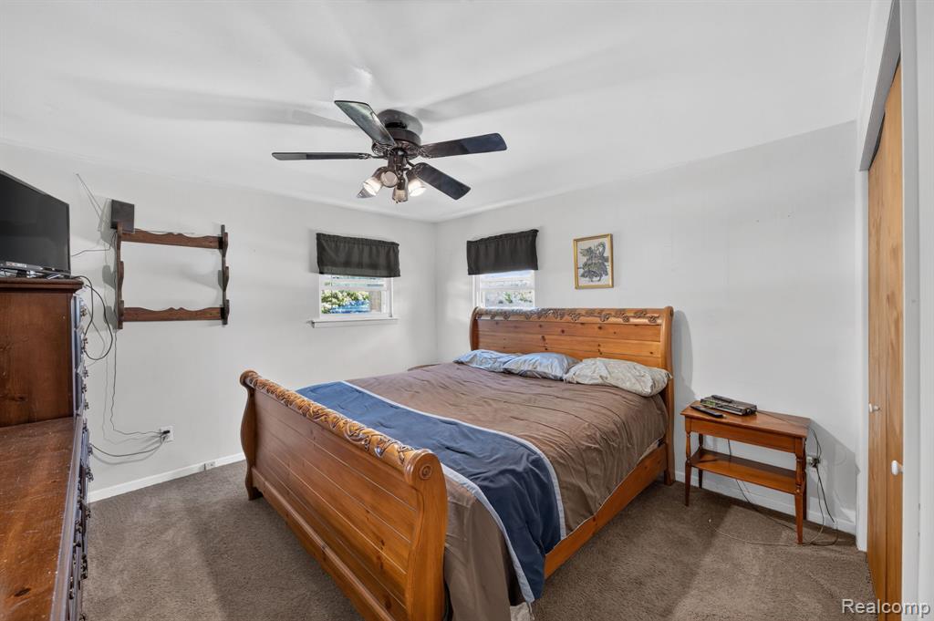 5233 Torrey Road, Flint, MI 48507 — Photo 16