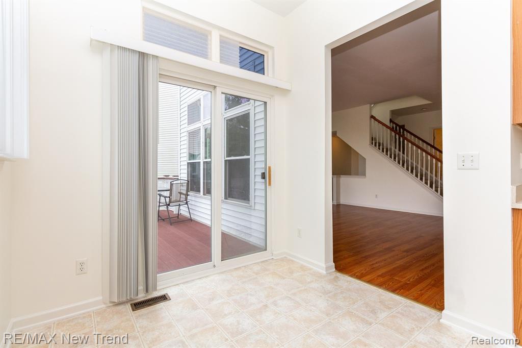 1179 N BAY Drive, Ann Arbor, MI 48103 — Photo 16