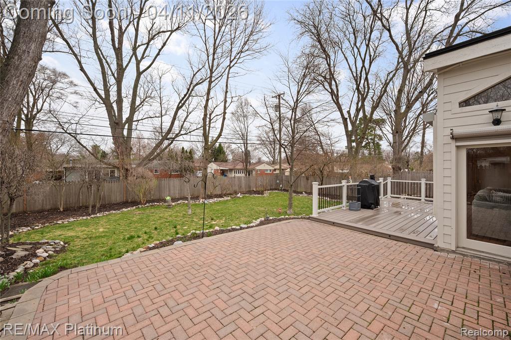 2454 N Middlebelt Road N, West Bloomfield, MI 48324 — Photo 6